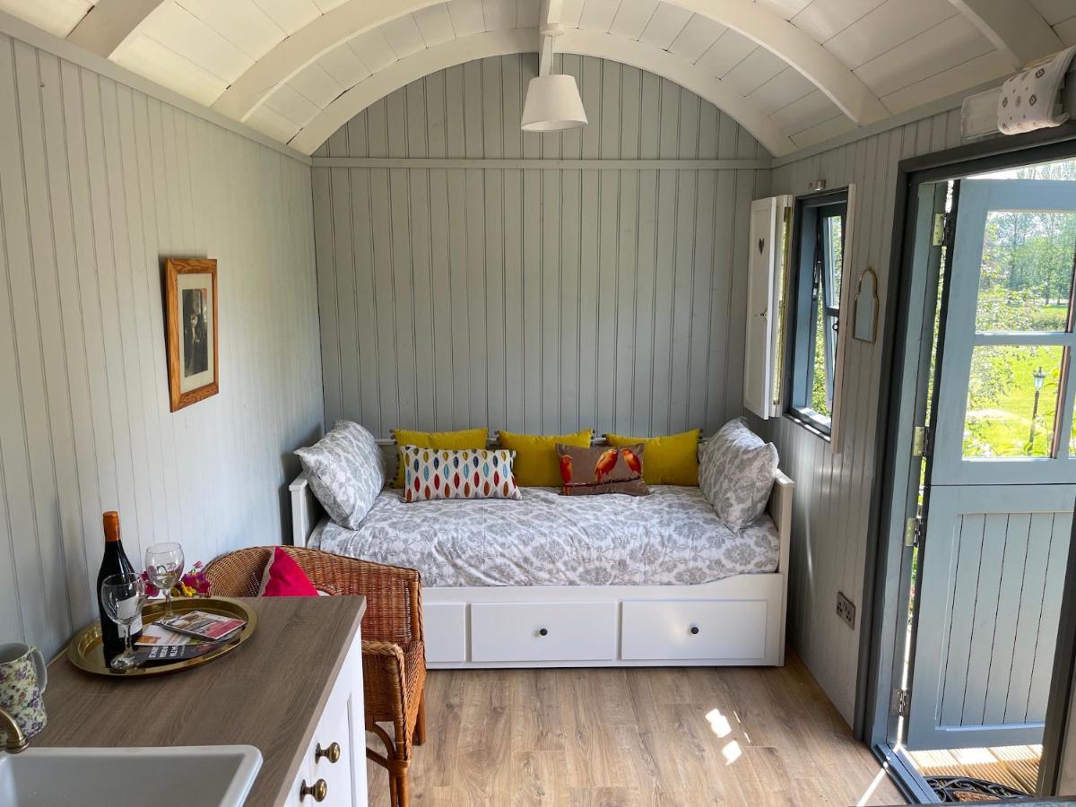 Hawthorn Hut Kilkenny Glamping At Jenkinstown House Ξενοδοχείο Jenkinstown Park Εξωτερικό φωτογραφία